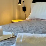 Apartman Averto House *